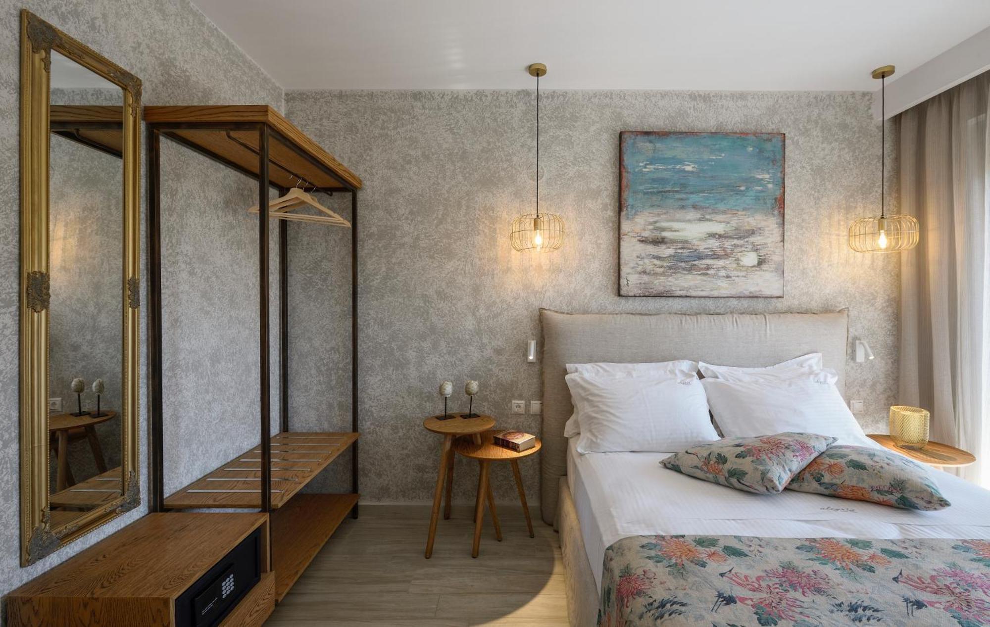 Alegria Suites Nikiti  Quarto foto