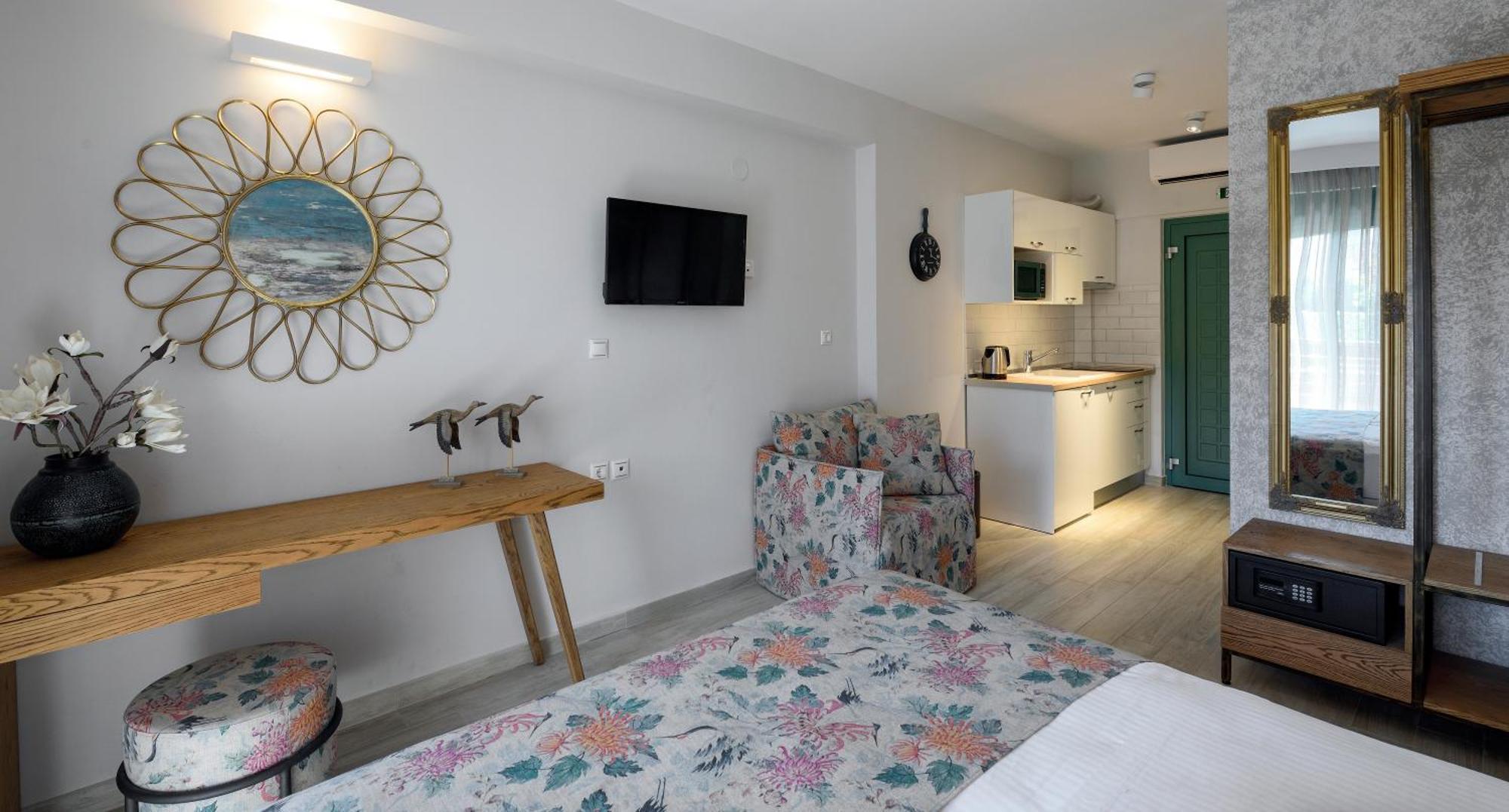 Alegria Suites Nikiti  Quarto foto